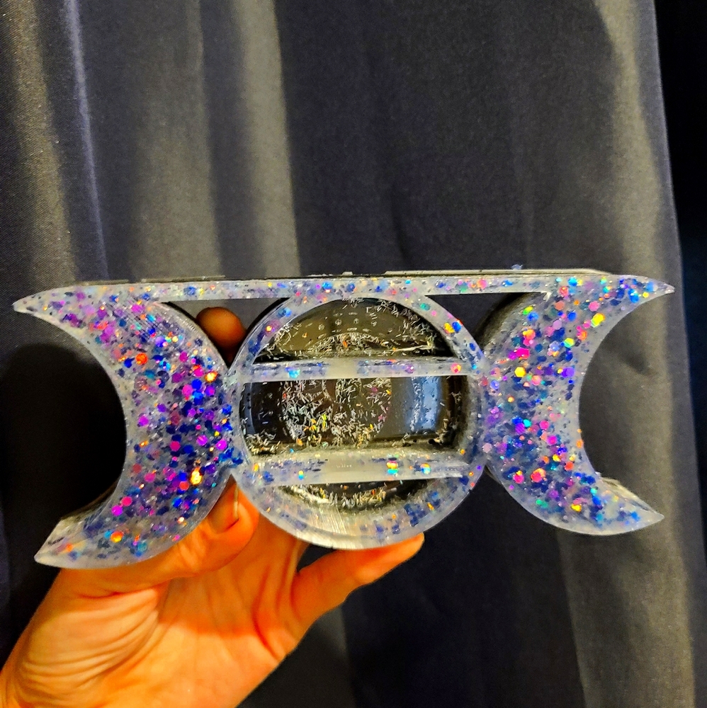 Triple moon crystal shelf